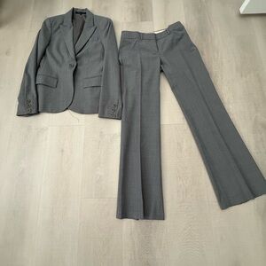 Theory Gray Classic Suit Set with Notched Lapels